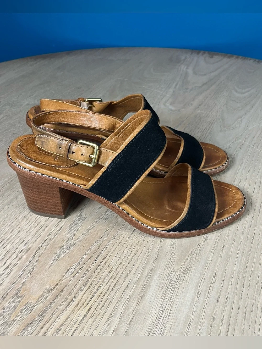 Frye Women’s Black Tan Two-Band Block Heel Slingback Leather Sandals Size 7.5